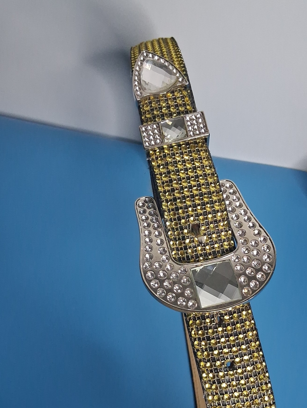Source Unknown Yellow Crystal Accent Women's Belt with Silver Hardware